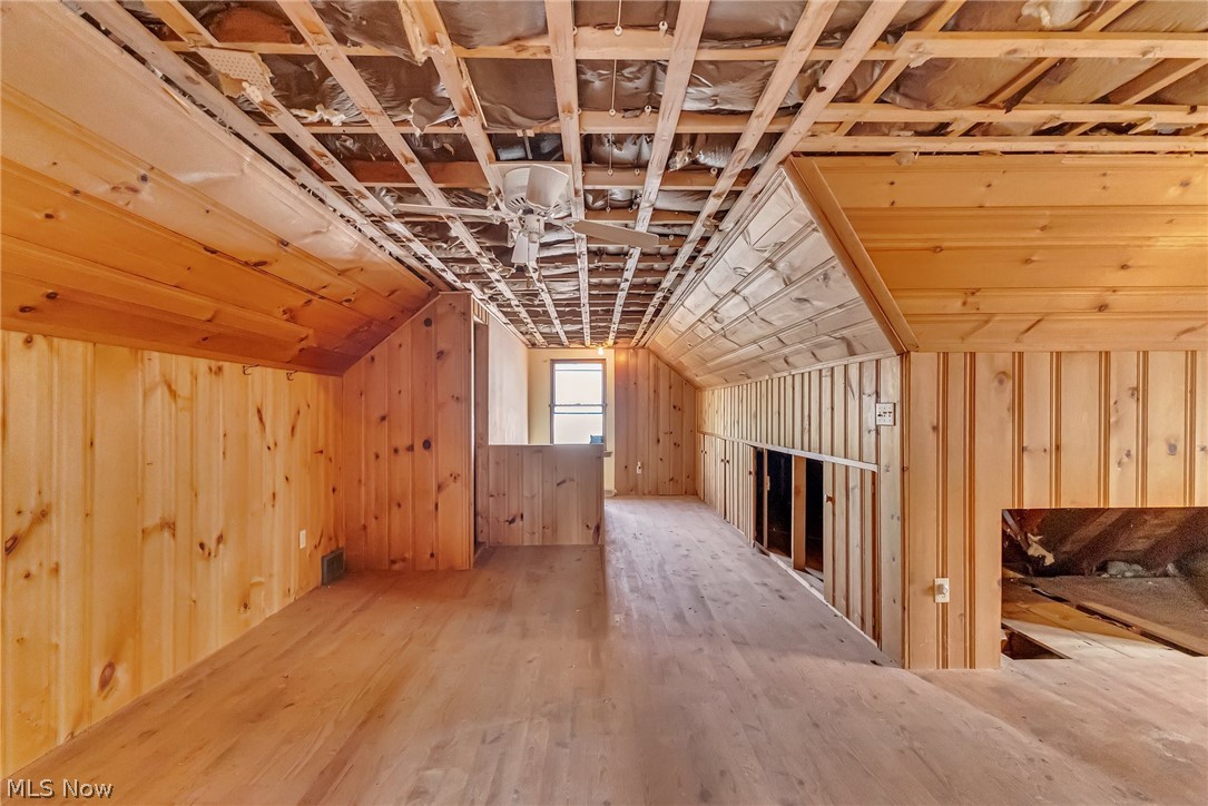 Willoughby Hills Township 03 - Residential