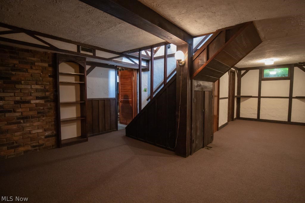 Lakeshore Blvd Estates 01 - Residential