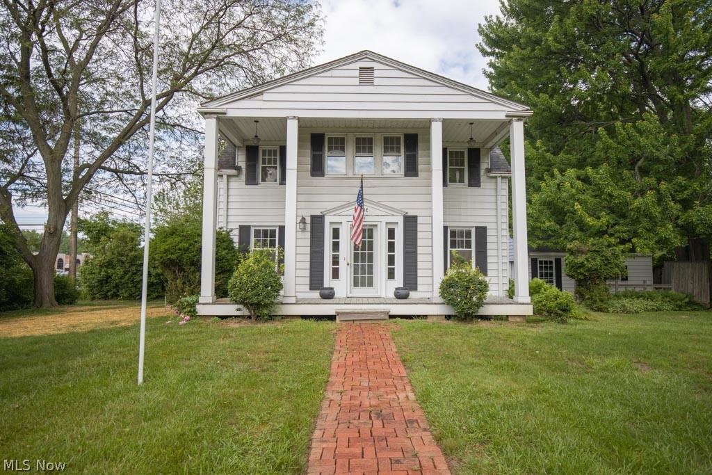 Lakeshore Blvd Estates 01 - Residential