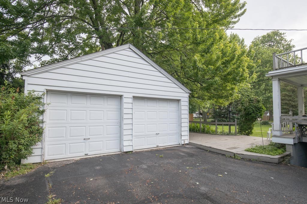 Lakeshore Blvd Estates 01 - Residential