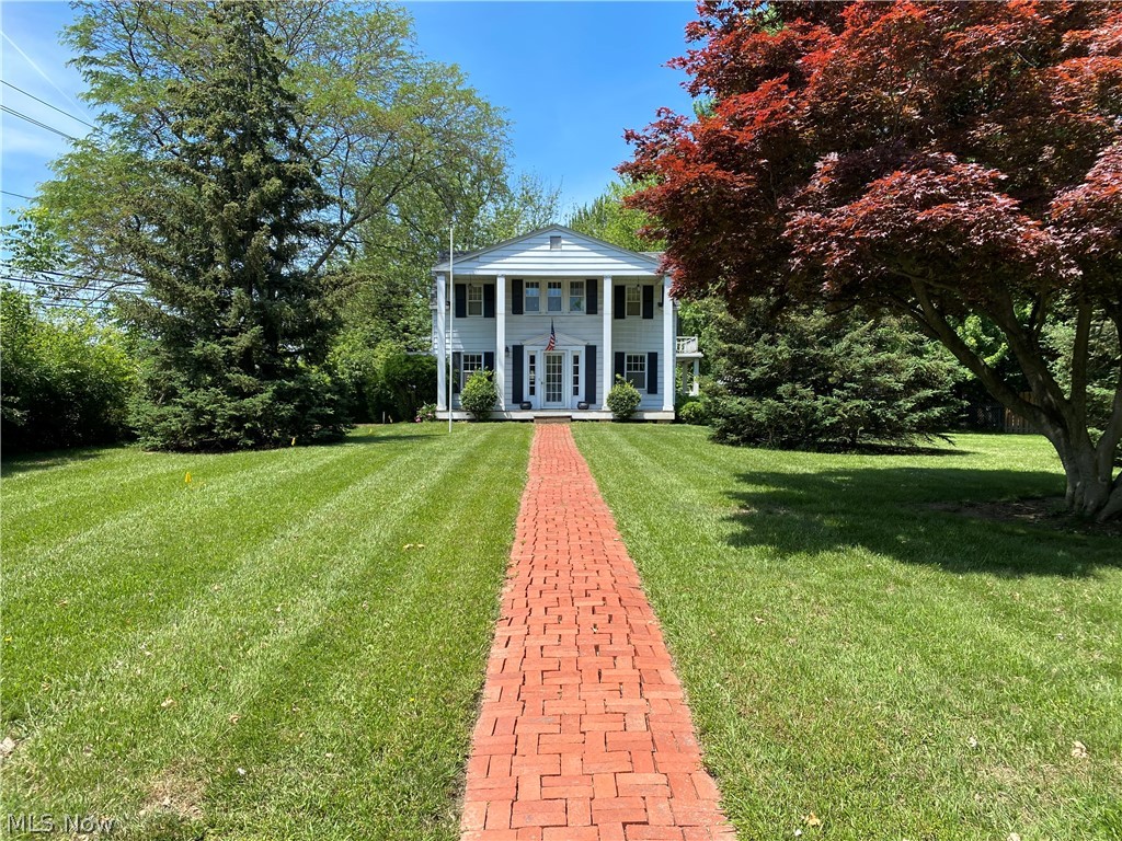 Lakeshore Blvd Estates 01 - Residential