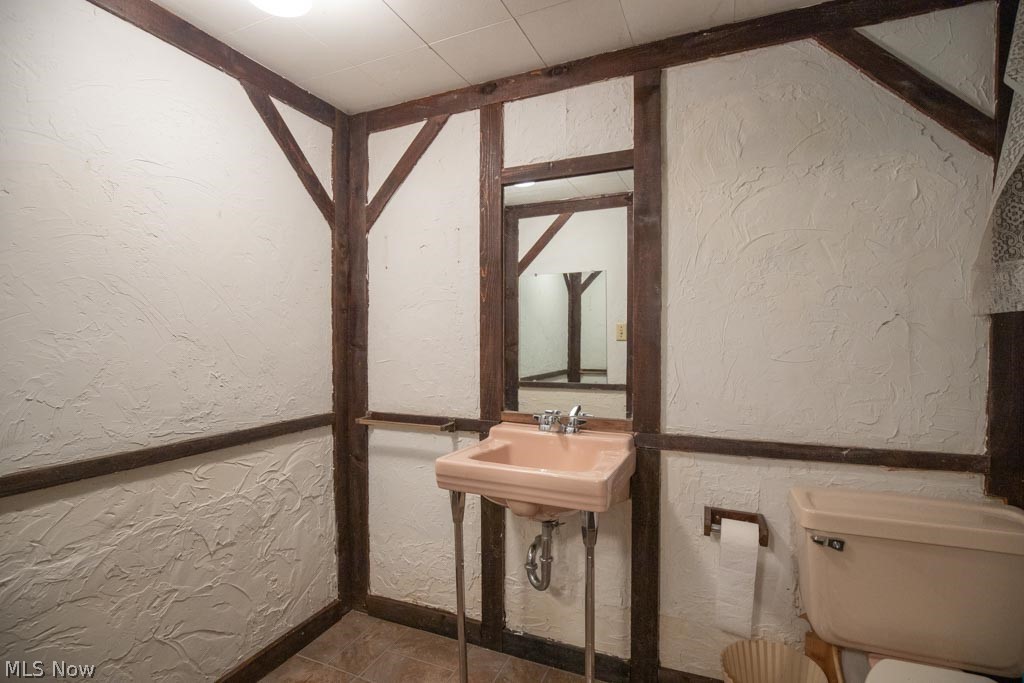 Lakeshore Blvd Estates 01 - Residential