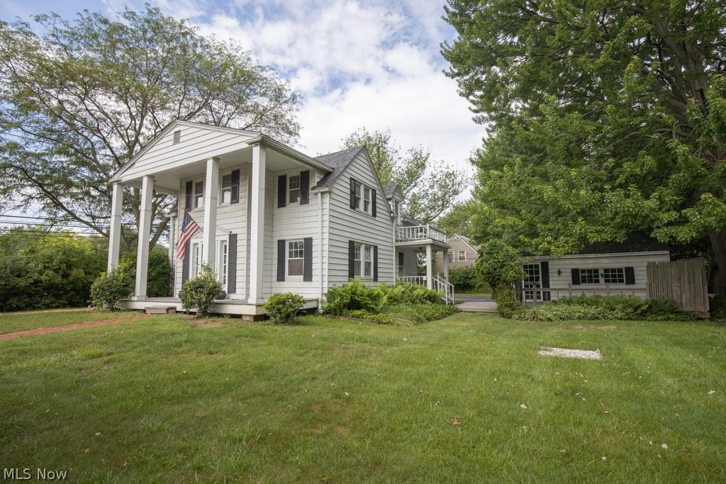 Lakeshore Blvd Estates 01 - Residential