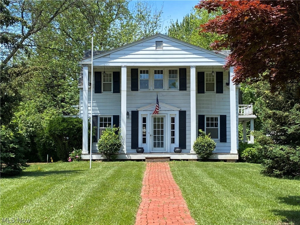 Lakeshore Blvd Estates 01 - Residential