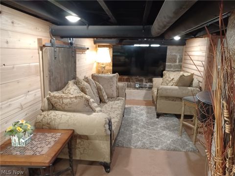 Tiny photo for 164 N Salem Warren Road, North Jackson, OH 44451 (MLS # 5210315)