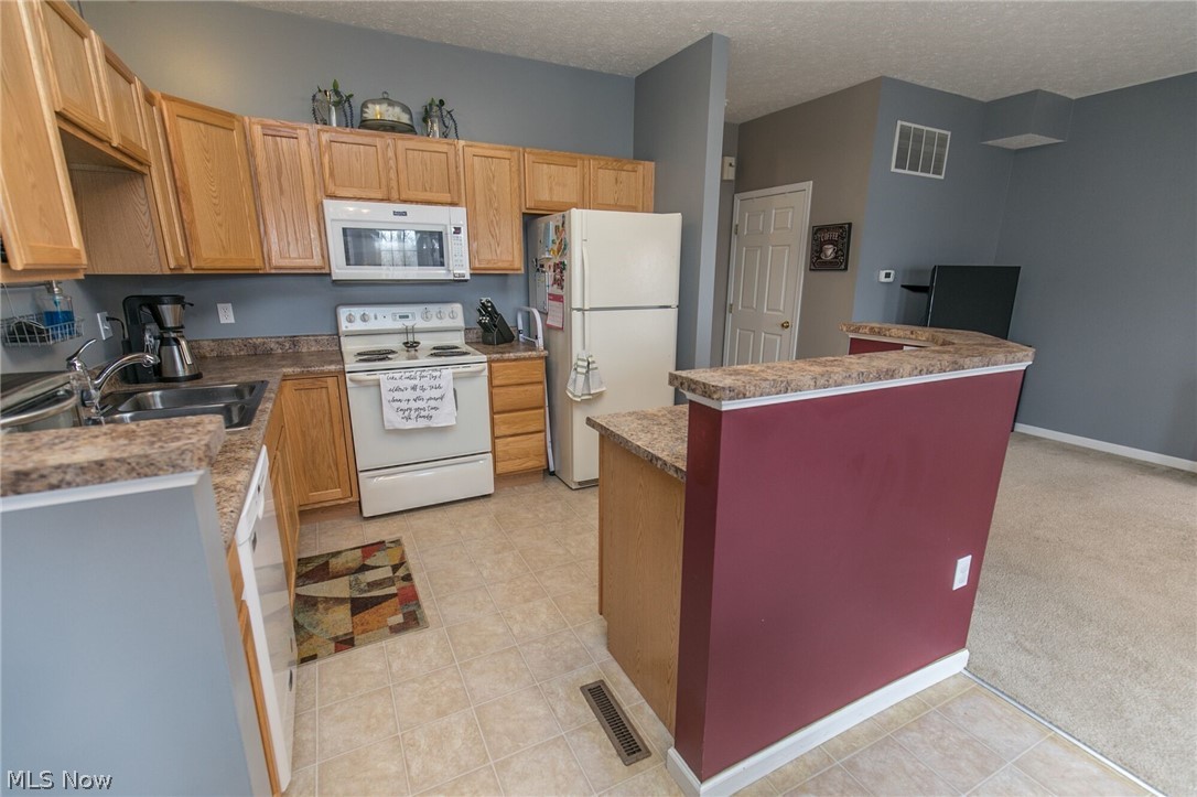 Weatherstone Village Condo - Residential