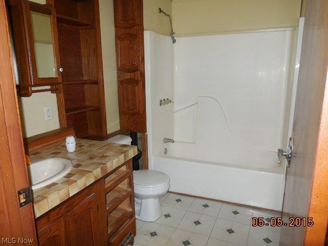 Airport Gardens - Residential