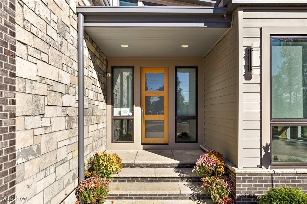 Photo of 23940 Center Ridge Road, Westlake, OH 44145 (MLS # 5167890)