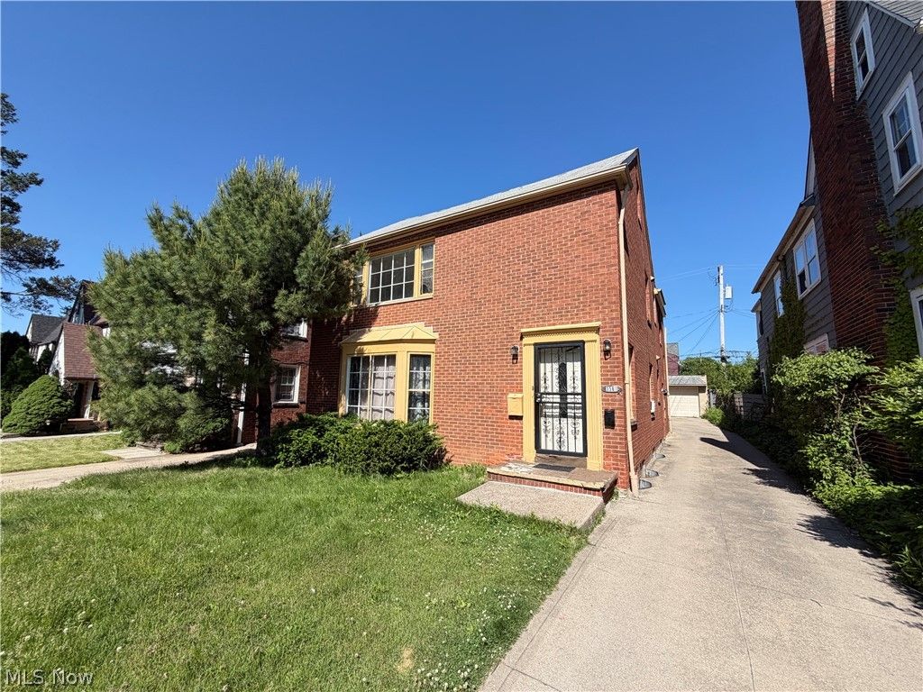 Photo of 3561 Daleford Road, Shaker Heights, OH 44122 (MLS # 5214477)