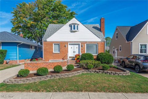 8206 Newport Avenue Parma OH 44129