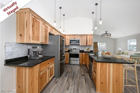 Tiny photo for 10209 Bryant Avenue, Columbia Station, OH 44028 (MLS # 5190009)