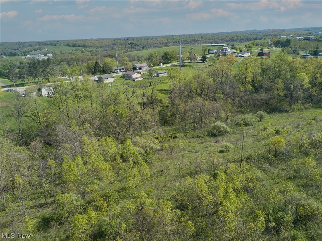 Located on the outskirts of Belmont lies this spacious 4.35-acre building lot with captivating countryside views. The property has a gentle slope that slopes away from the road, providing an ideal canvas for constructing a walk-out basement. Additionally, envision a second-story deck that would grant you the pleasure of indulging in the breathtaking panoramas of the surrounding countryside. With its generous acreage and picturesque location, this property is primed for creating the home of your dreams.