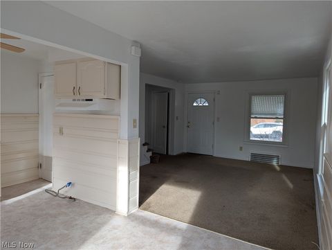 Tiny photo for 1490 E 250th Street, Euclid, OH 44117 (MLS # 5201441)