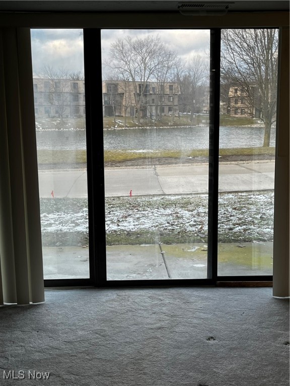 9741 Sunrise Boulevard #M16, North Royalton, Ohio image 4