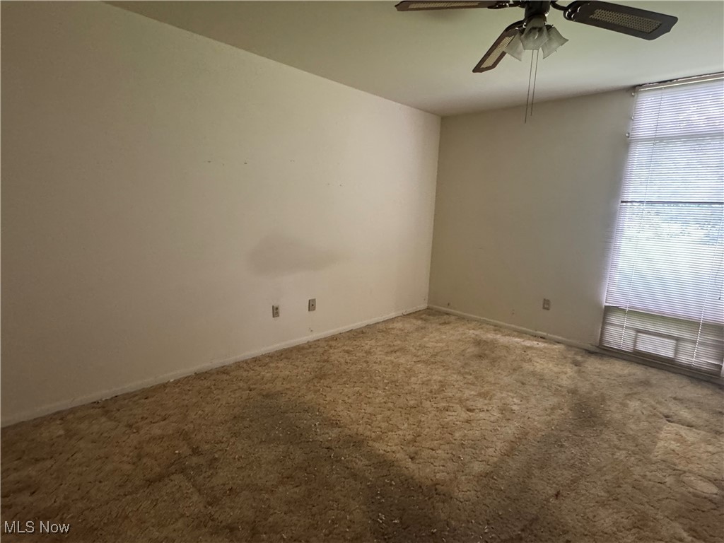 2540 N River Road #C7, Warren, Ohio image 6