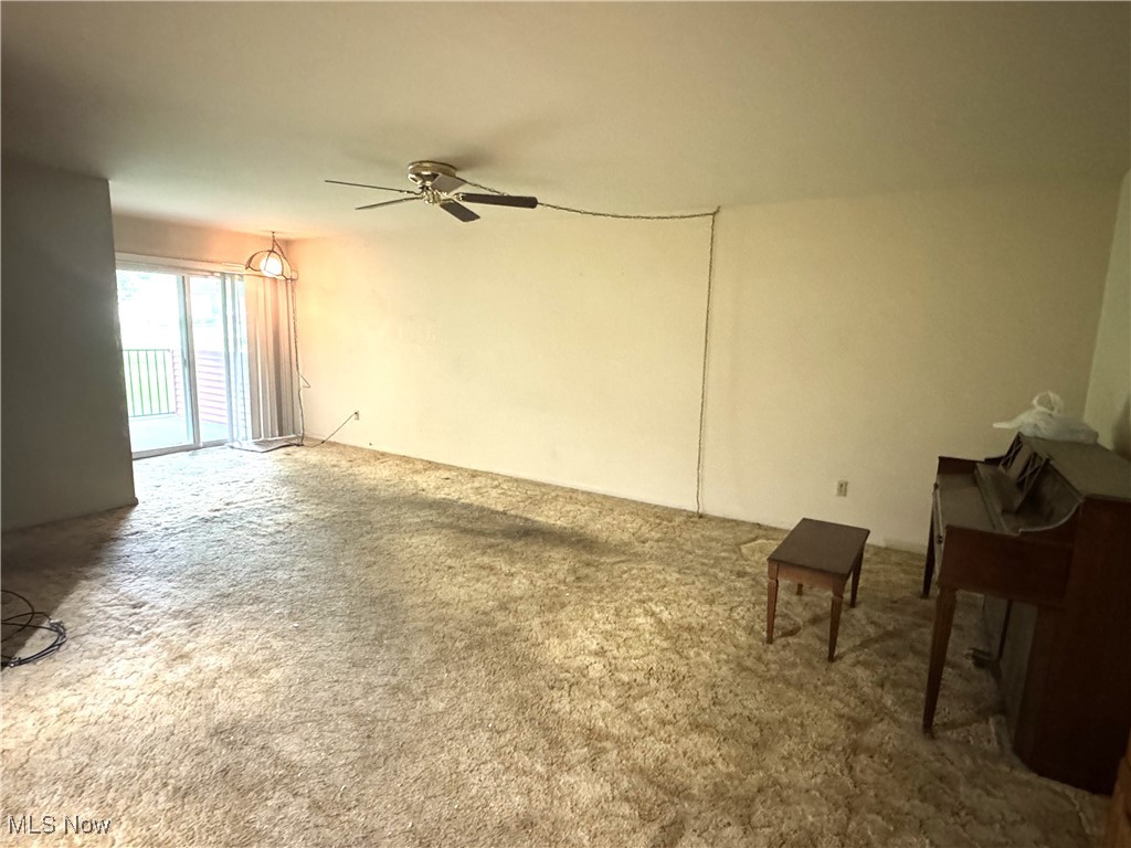 2540 N River Road #C7, Warren, Ohio image 2