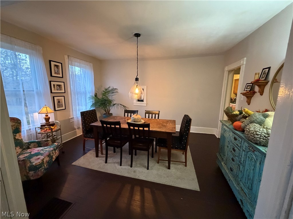 328-330 E Washington Street