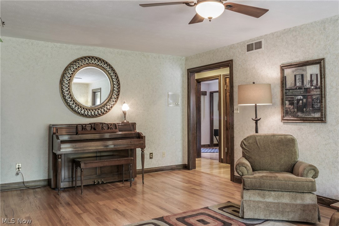 Wyoga Lake Park - Residential