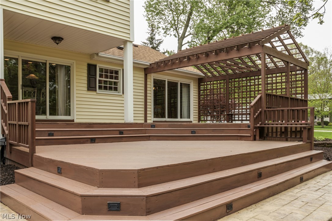 Wyoga Lake Park - Residential