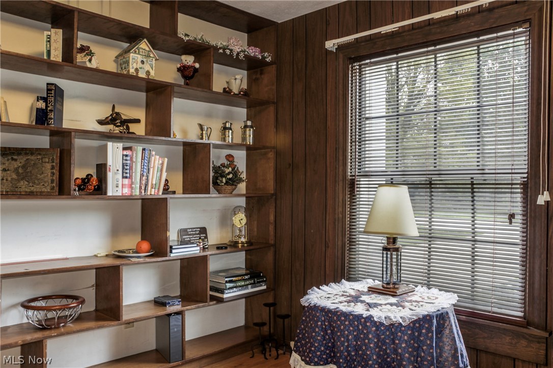 Wyoga Lake Park - Residential