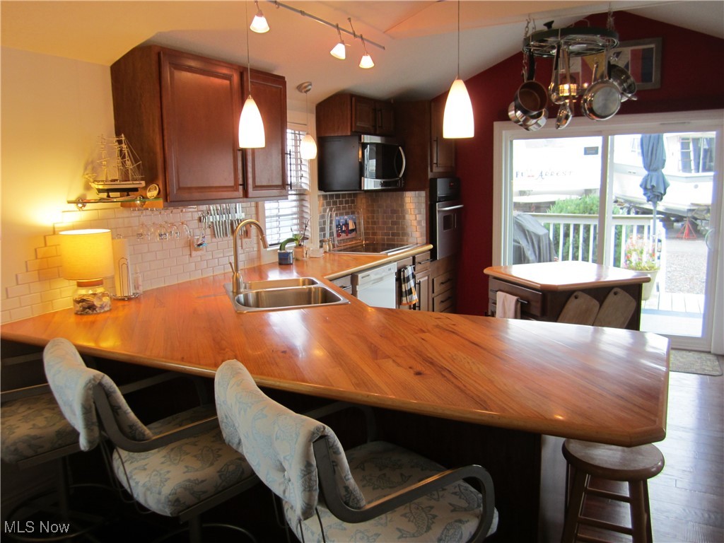 West Harbor Cove - Residential