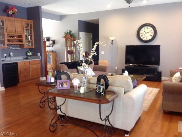 Western Reserve Homestead - Residential