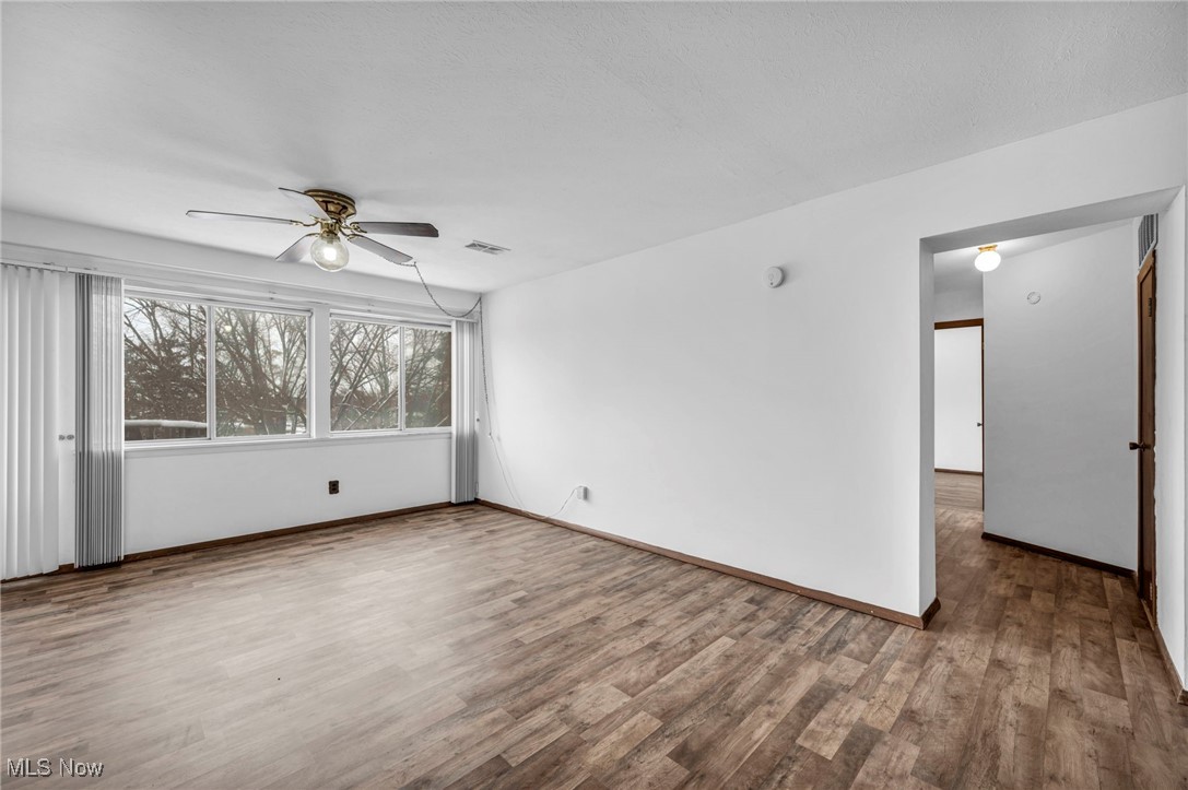 Emerald Towers - Residential