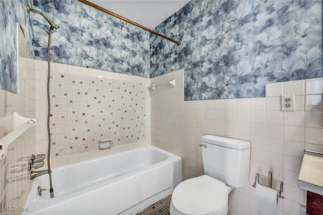 Emerald Towers - Residential