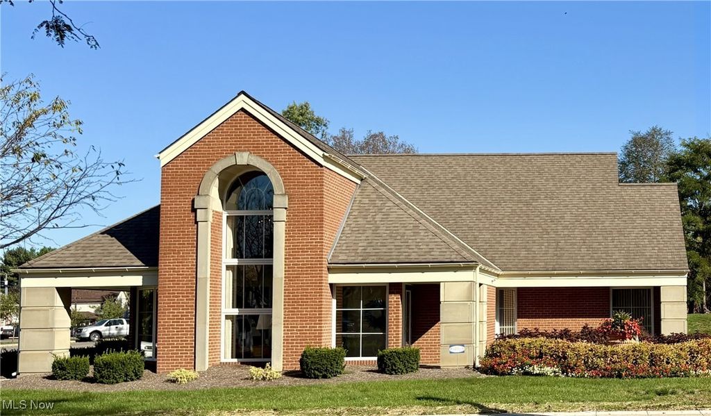 Photo of 304 Chestnut Street, Coshocton, OH 43812 (MLS # 5166428)