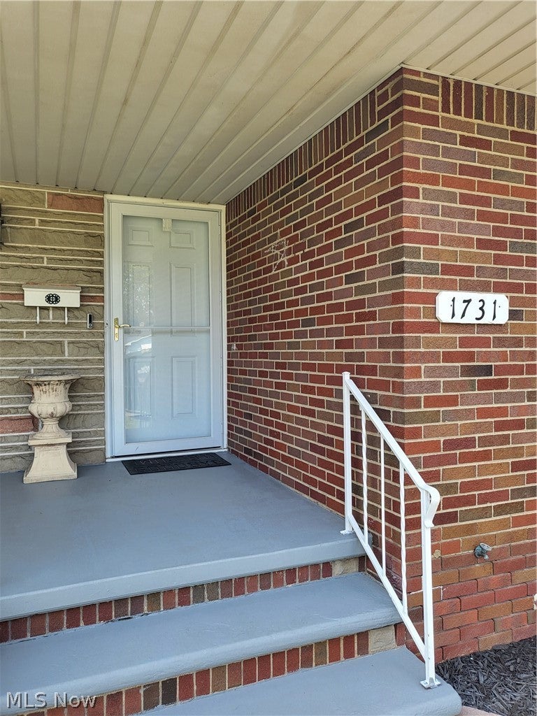 1731 W 36th Street