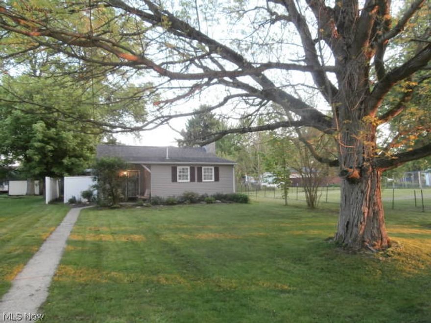 12 Parrott Street. Cute Ranch....clean. Great Starter Home or good rental property. Central Air. Gas Log FP. Hardwood floors in main living area. Ceramic in entry and both baths. Granite counters in kitchen. Stove, Refrigerator, Dishwasher, Garbage Disposal. Vinyl Tilt windows. Lots of updates. Sits back off street. Quiet. Close to schools, MVNU, easy drive to industrial park and elsewhere. Twin Oak Elementary. Satellite, Cable, High Speed Internet. Cute private patio area with high privacy fence. Convenient Laundry Room off Kitchen.