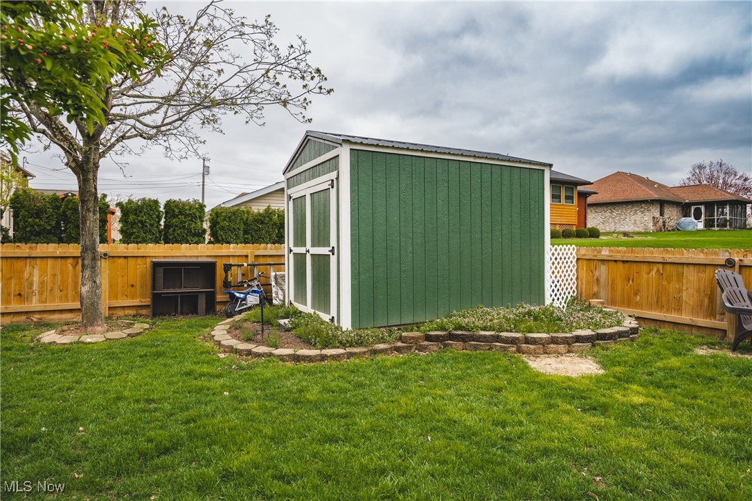 1412 Boulevard Drive, Belpre, Ohio image 44