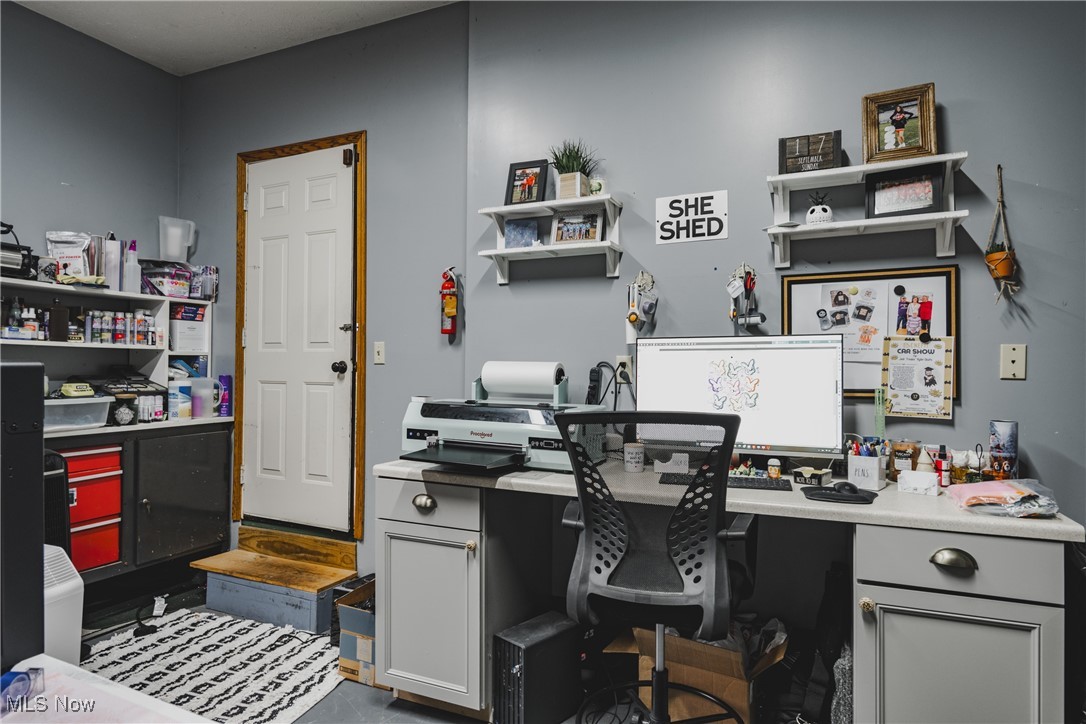 1412 Boulevard Drive, Belpre, Ohio image 37
