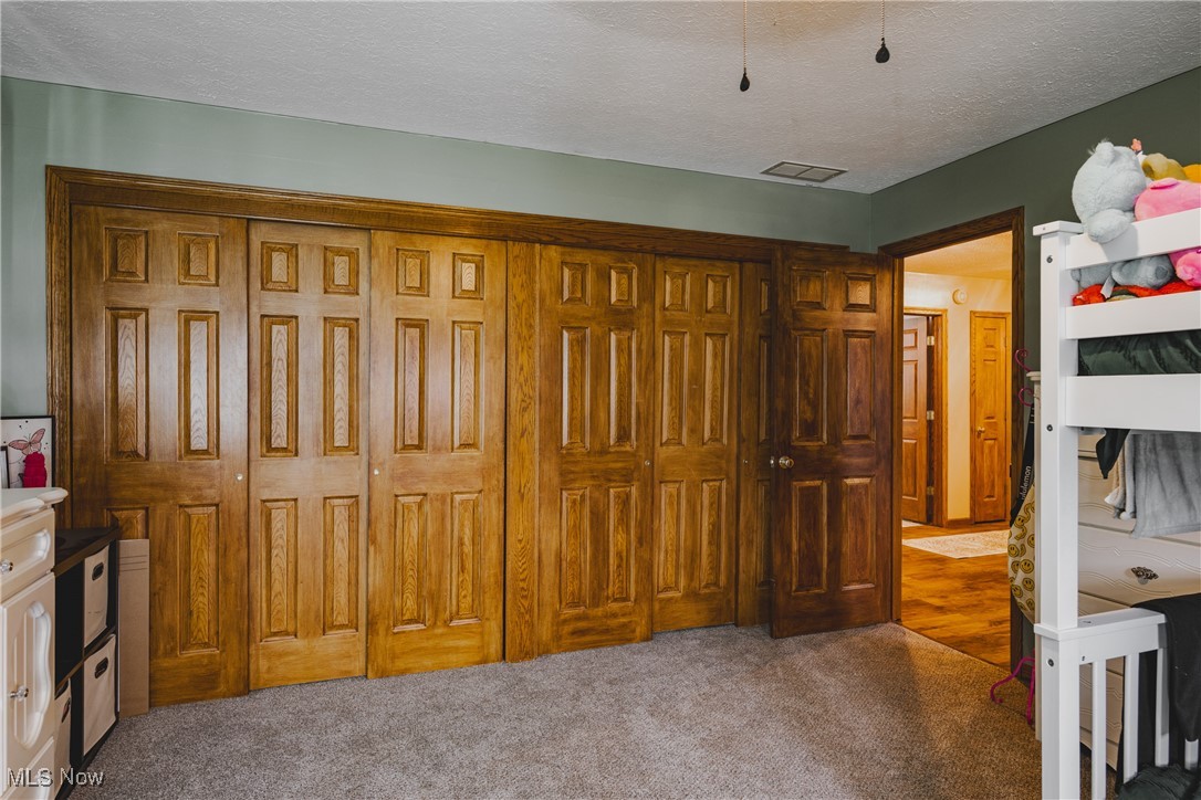 1412 Boulevard Drive, Belpre, Ohio image 32