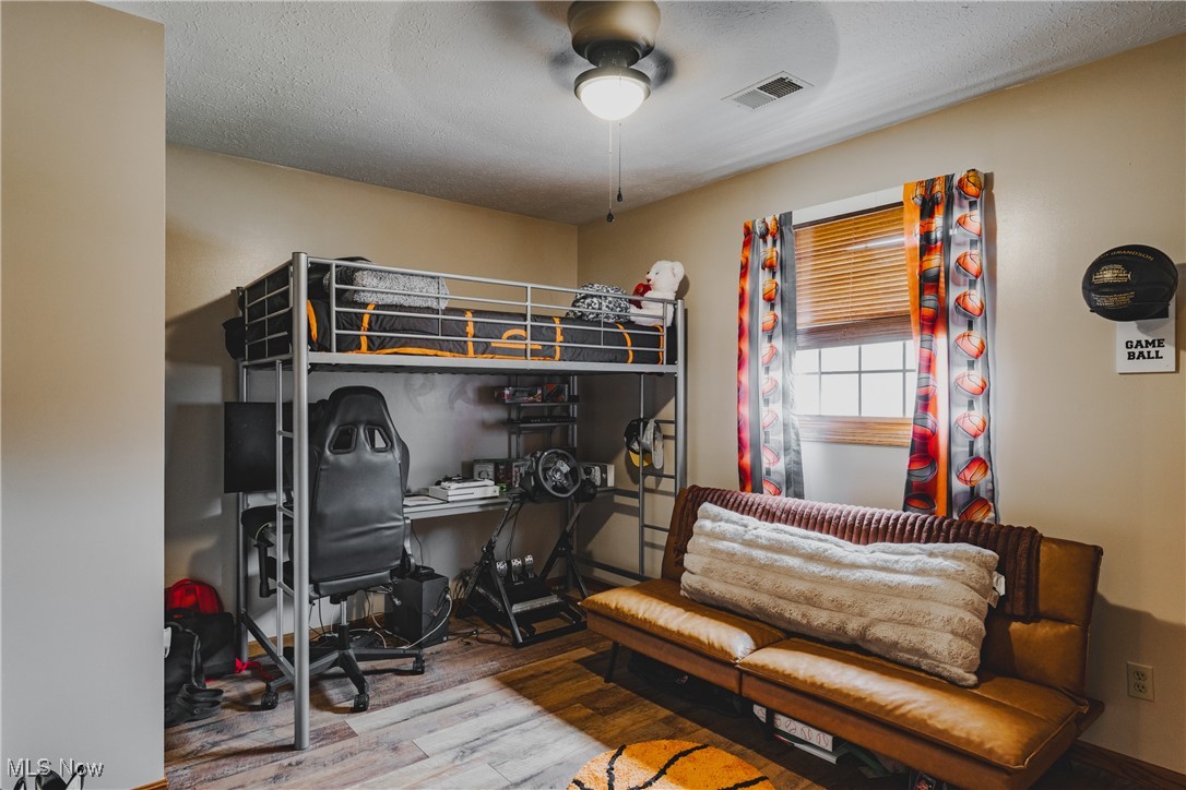 1412 Boulevard Drive, Belpre, Ohio image 36