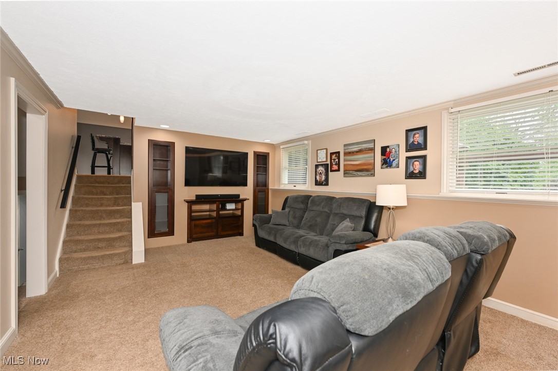 3576 Ellen Drive, Akron, Ohio image 35