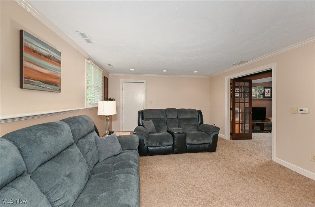 3576 Ellen Drive, Akron, Ohio image 37