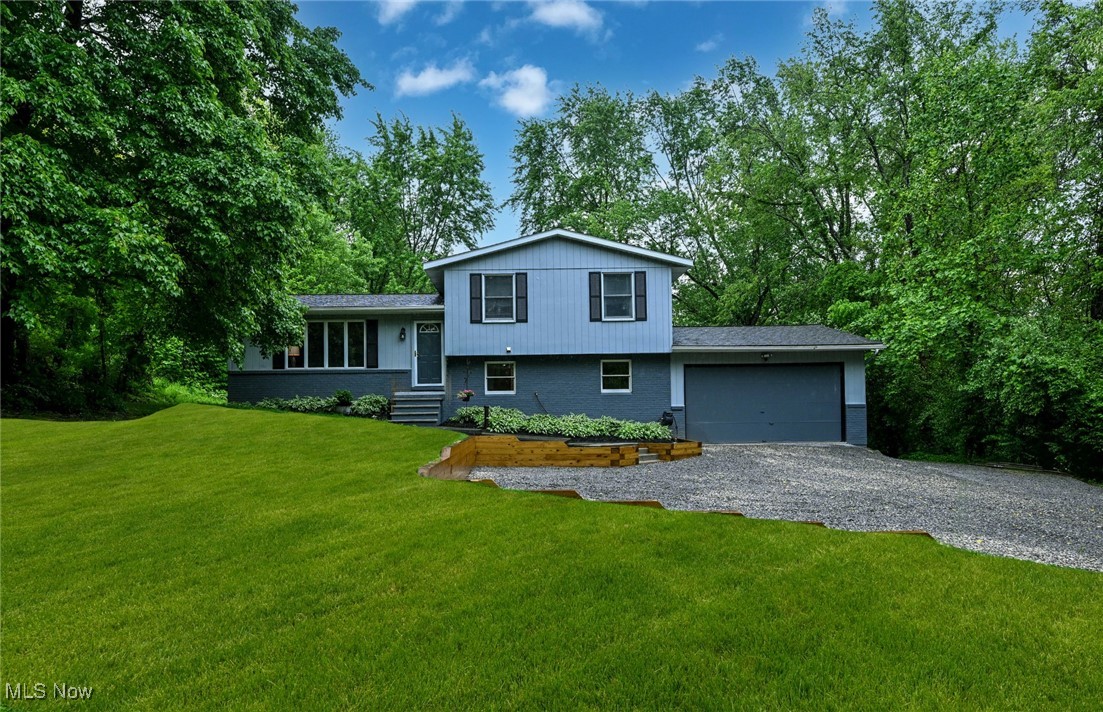 3576 Ellen Drive, Akron, Ohio image 1