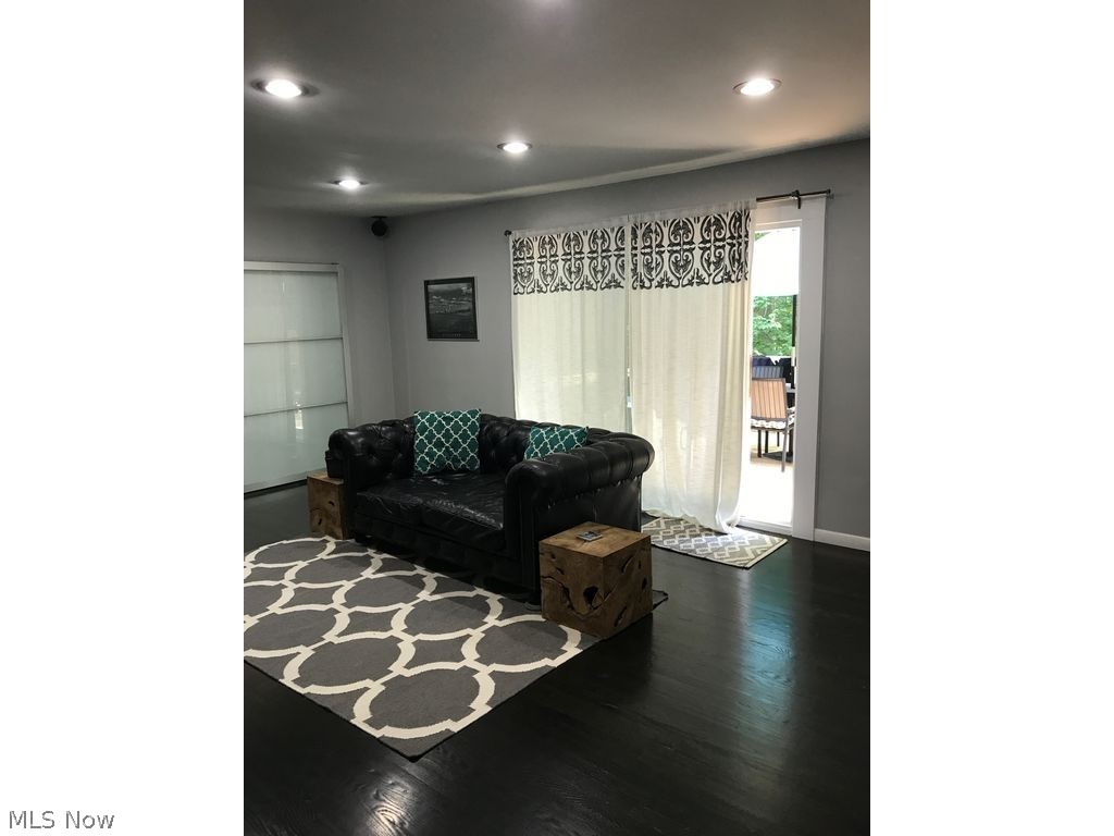 Kinsman Hlnds - Residential