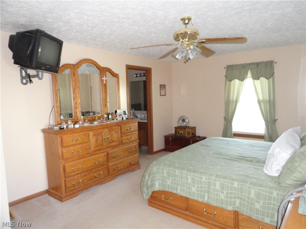 Hidden Knolls - Residential