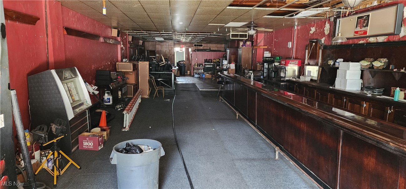 477 W Tuscarawas Avenue