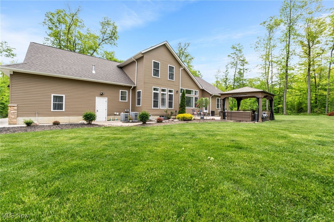 10905 Scranton Woods Trail, Newbury, Ohio image 35
