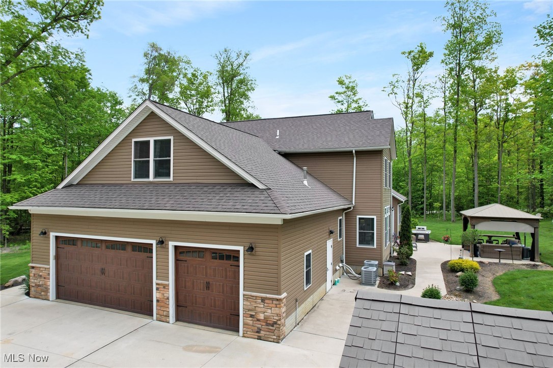 10905 Scranton Woods Trail, Newbury, Ohio image 47