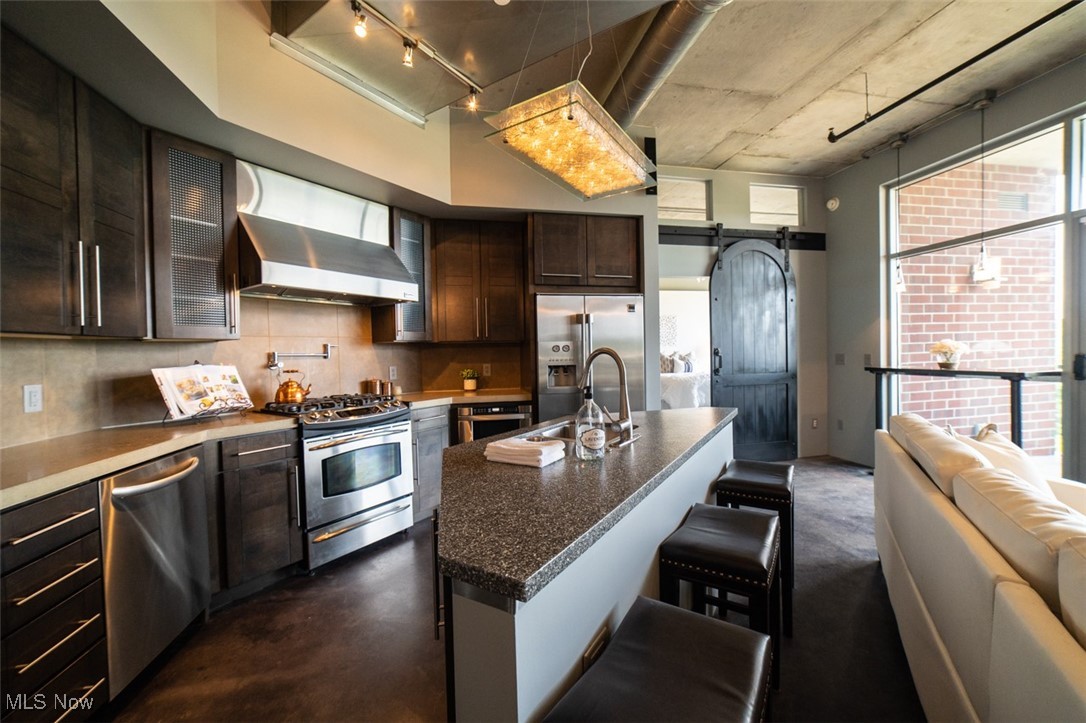 Northside Lofts Condo I - Residential Lease