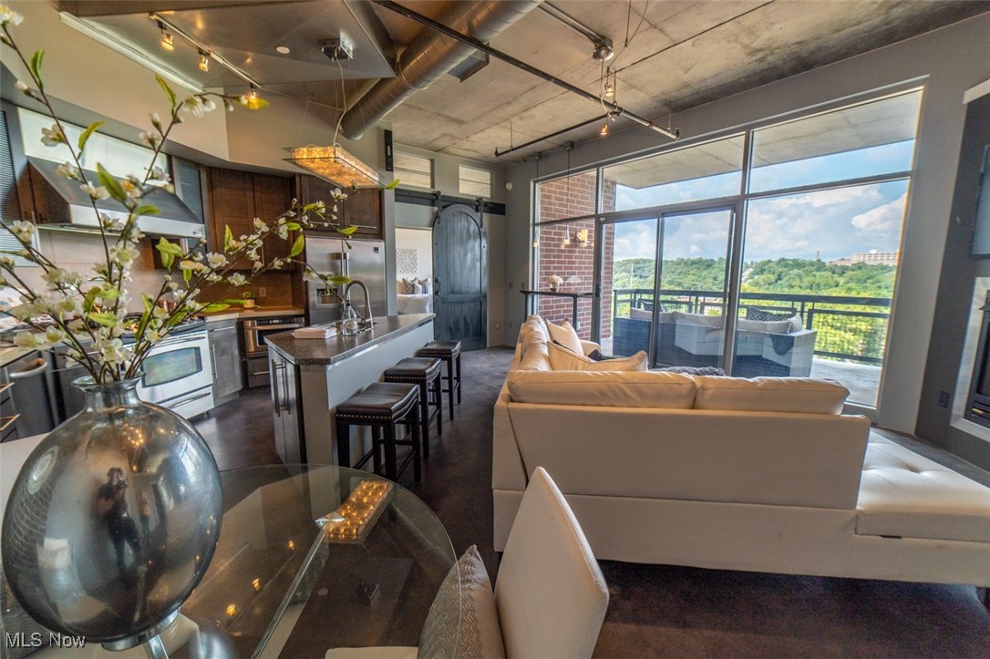 Northside Lofts Condo I - Residential Lease