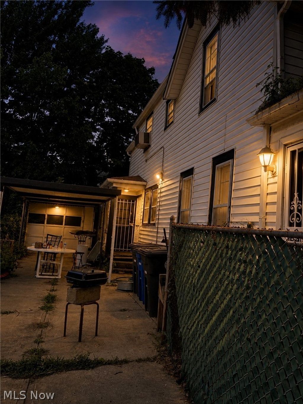 Photo of 1398 E 91st Street, Cleveland, OH 44106 (MLS # 5225498)