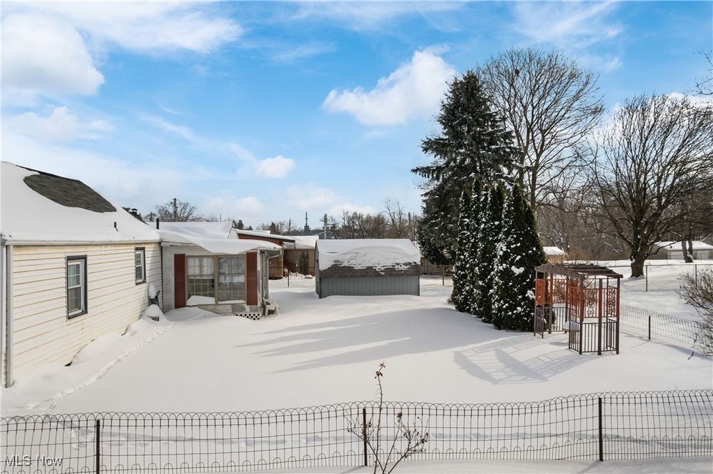 Photo of 4014 21st Street SW, Canton, OH 44706 (MLS # 5184462)