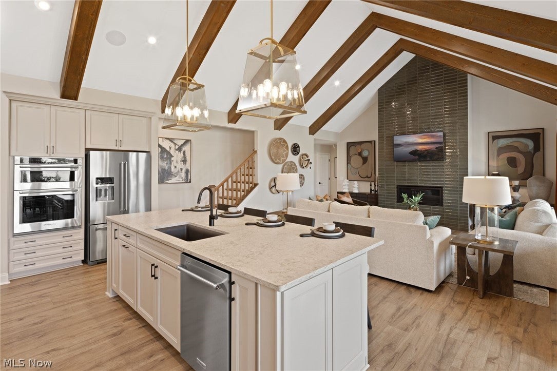 854 White Willow Lane