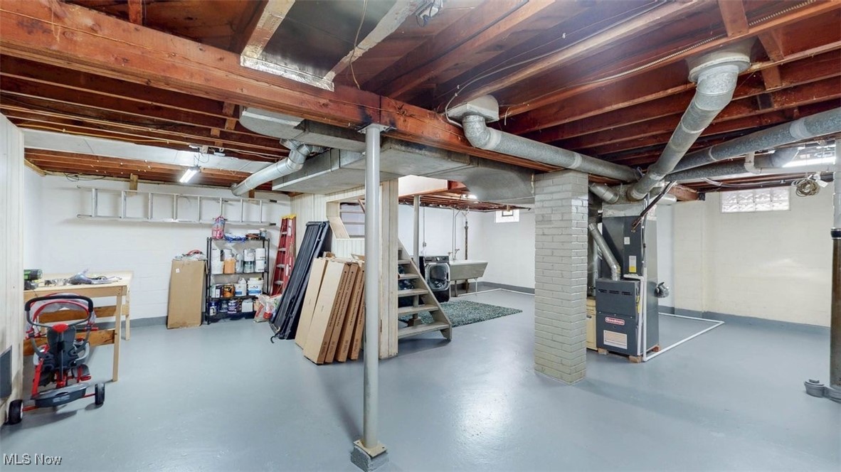 Knollwood - Residential