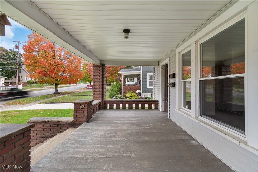Photo of 405 Broad Street, Wadsworth, OH 44281 (MLS # 5167248)